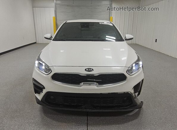 3KPF54AD7KE033334 2019 KIA FORTE Белый 