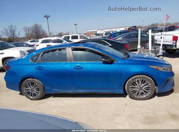 3KPF54AD9PE539593 2023 KIA FORTE Blue Widok wnętrza z tyłu