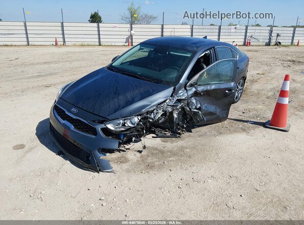 3KPF54ADXME282813 2021 KIA FORTE Gray Vista tres cuartos delantera izquierda