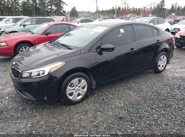 3KPFK4A76JE221649 2018 KIA FORTE Black Przód lewy