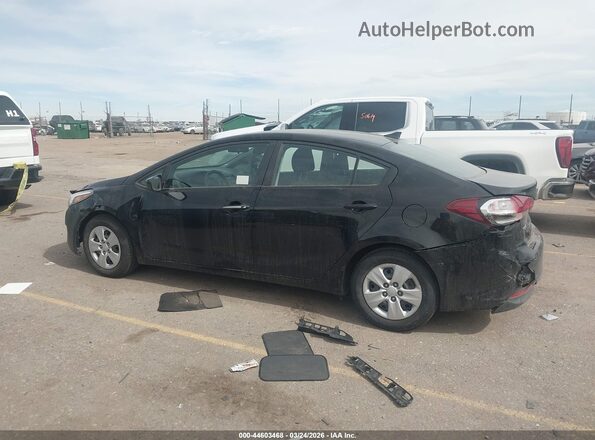 3KPFK4A78HE043835 2017 KIA FORTE Black 360 interior view