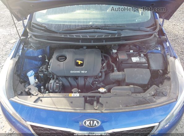 3KPFL4A78HE044576 2017 KIA FORTE Blue Вид ззаду