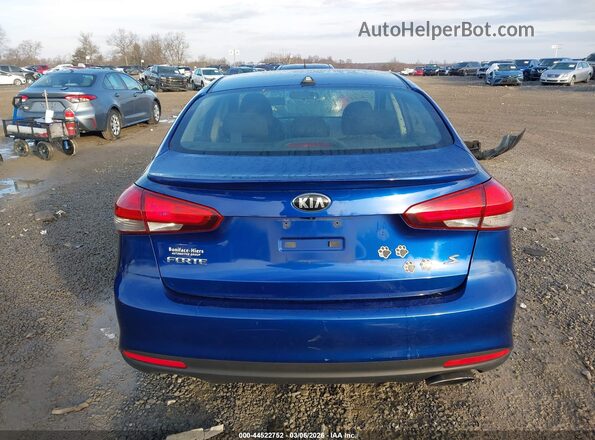 3KPFL4A78HE044576 2017 KIA FORTE Blue 