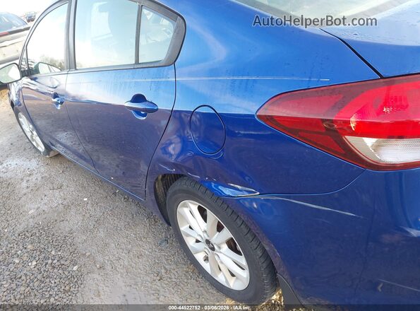 3KPFL4A78HE044576 2017 KIA FORTE Blue 