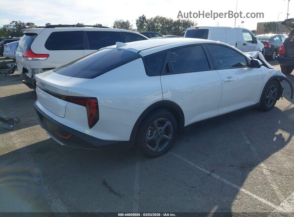 3KPFT4DE1SE160980 2025 KIA K4 White Tył prawy