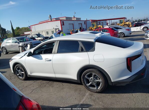 3KPFT4DE1SE160980 2025 KIA K4 White 