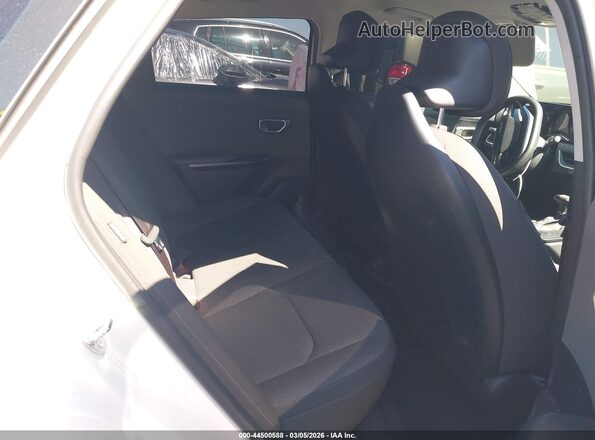 3KPFT4DE1SE160980 2025 KIA K4 White Widok naklejki z numerem VIN