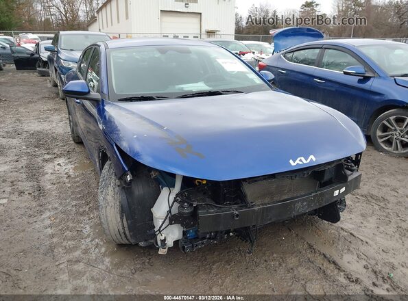 3KPFT4DE2SE184270 2025 KIA K4 Blue წინა ხედი