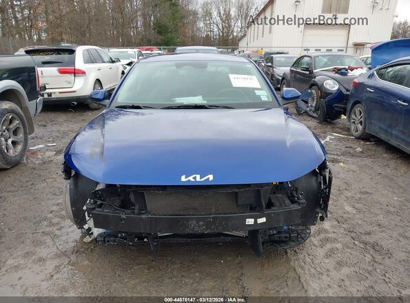 3KPFT4DE2SE184270 2025 KIA K4 Blue ხელსაწყოთა პანელის ხედი