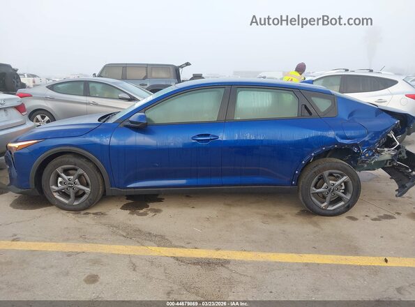 3KPFT4DE3SE164433 2025 KIA K4 Blue 360 interior view
