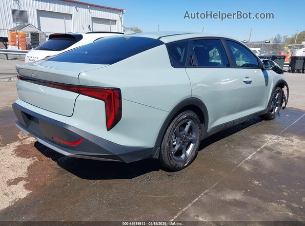 3KPFT4DE5SE204012 2025 KIA K4 Серый Задняя правая четверть