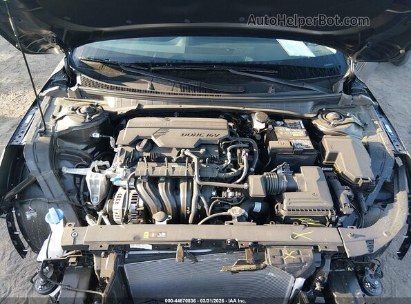 3KPFT4DE5SE233249 2025 KIA K4 Gray Rear view