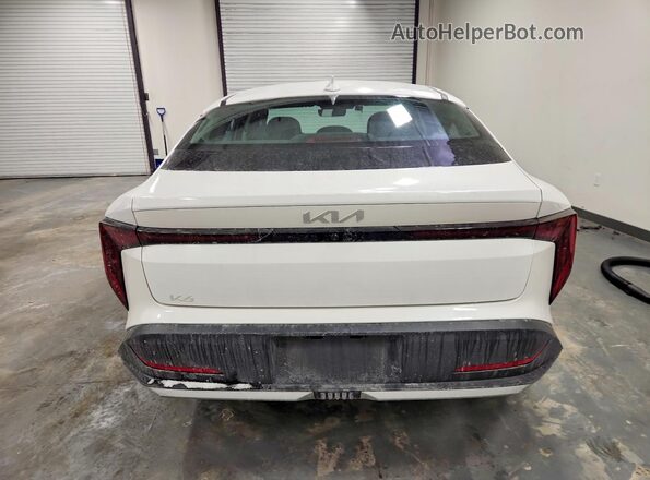 3KPFT4DE6TE255231 2026 KIA K4 White Հետևի տեսք