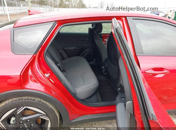 3KPFU4DE3SE177745 2025 KIA K4 Red Вид наклейки з VIN-кодом