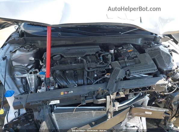 3KPFW4DE3SE209085 2025 KIA K4 Gray Rear view