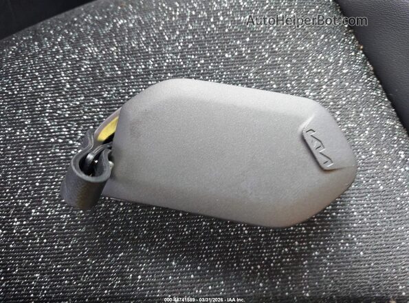 3KPFW4DE7SE224219 2025 KIA K4 Gray 