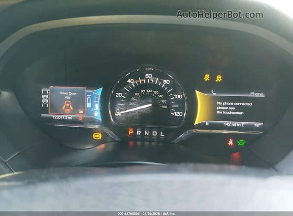 3LN6L2LU9GR629032 2016 LINCOLN MKZ HYBRID White Вид задніх сидінь
