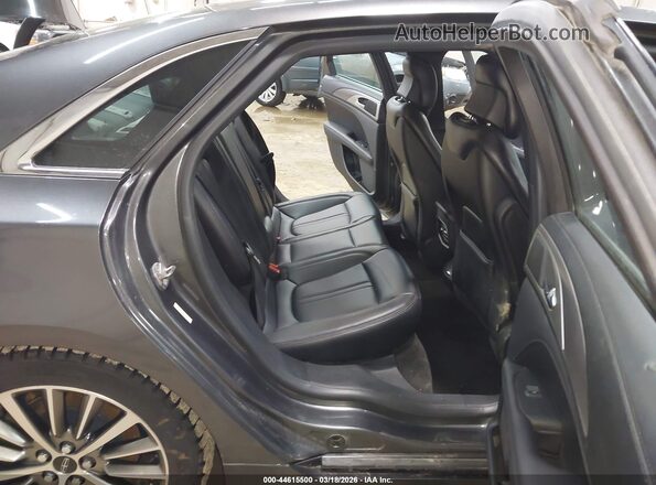 3LN6L5B93JR620381 2018 LINCOLN MKZ Gray VIN կոդի պիտակի տեսք
