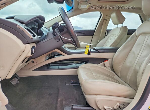 3LN6L5E92LR612951 2020 LINCOLN MKZ White 