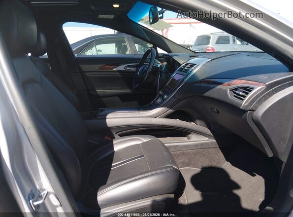 3LN6L5MU2HR644537 2017 LINCOLN MKZ HYBRID Silver Սալոնի դիմացի տեսք