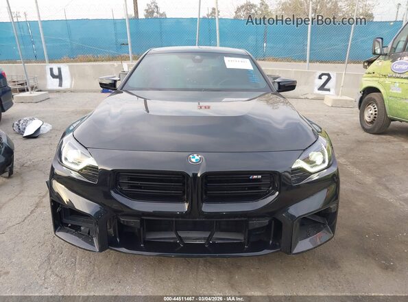 3MF13DM05R8D80546 2024 BMW M2 Черный Вид задней части салона