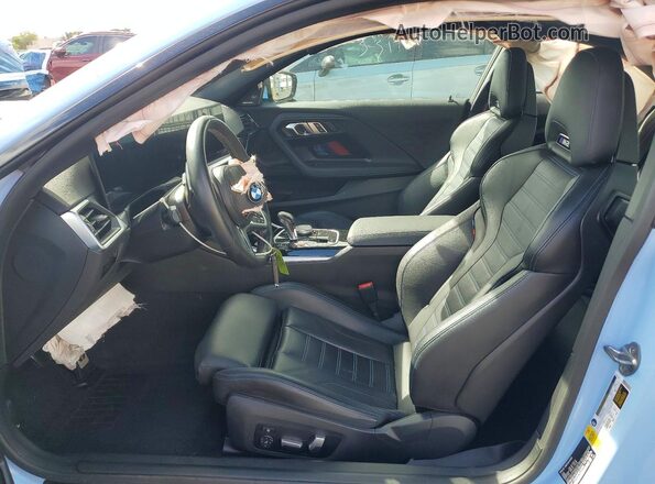 3MF13DM09P8D02560 2023 BMW M2 Blue Вид салону спереду