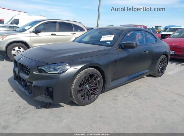 3MF23DM02S8E99892 2025 BMW M2 Black Vista tres cuartos delantera izquierda