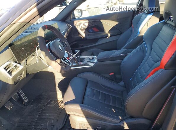 3MF23DM06T8F97230 2026 BMW M2 Black Widok wnętrza z przodu