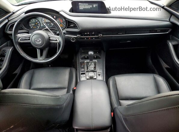 3MVDMABL0MM247538 2021 MAZDA CX-30 Silver Dashboard view