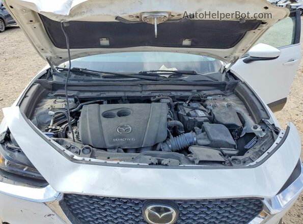 3MVDMABL4MM204501 2021 MAZDA CX-30 White Rear interior view