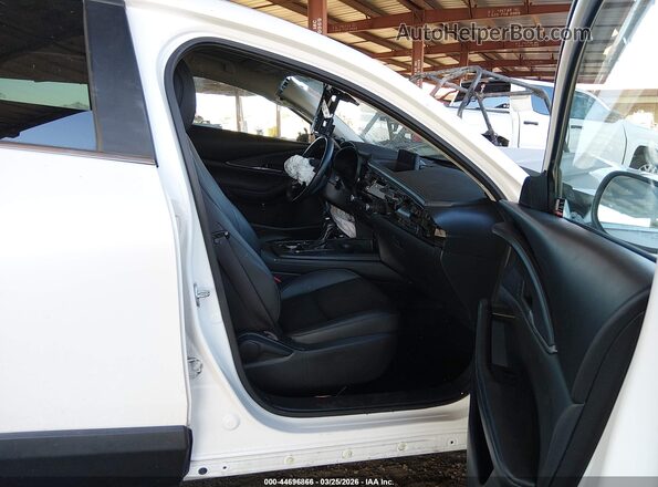 3MVDMABL9MM231922 2021 MAZDA CX-30 White Widok wnętrza z przodu