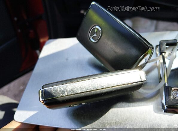 3MVDMBAY5MM245836 2021 MAZDA CX-30 Красный Вид панели приборов