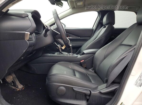 3MVDMBBLXNM428167 2022 MAZDA CX-30 White Widok wnętrza z przodu