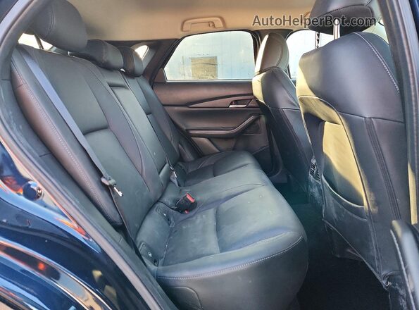 3MVDMBBMXPM563130 2023 MAZDA CX-30 Blue Вид задньої частини салону
