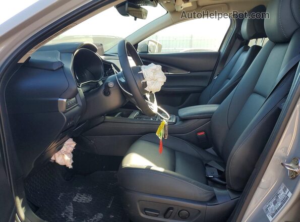 3MVDMBCL1TM109879 2026 MAZDA CX-30 Gray Widok wnętrza z przodu