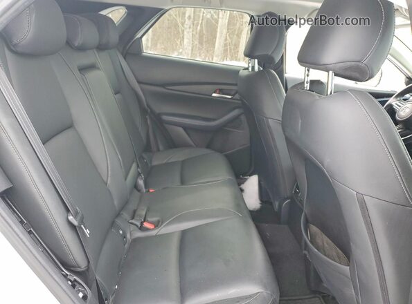 3MVDMBCL2MM208485 2021 MAZDA CX-30 White Սալոնի հետևի տեսք