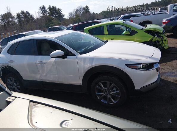 3MVDMBCL8TM107479 2026 MAZDA CX-30 Белый Вид задней части салона