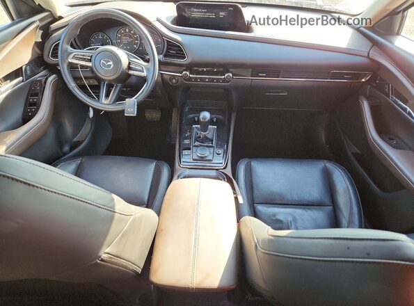 3MVDMBDL1MM303621 2021 MAZDA CX-30 Black Dashboard view