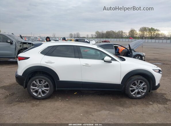3MVDMBDLXMM310714 2021 MAZDA CX-30 White Вид задньої частини салону