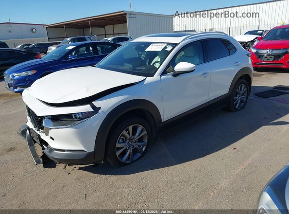3MVDMBDM4SM775365 2025 MAZDA CX-30 White 