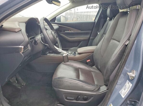 3MVDMBDM5MM228835 2021 MAZDA CX-30 Blue Vista interior delantera
