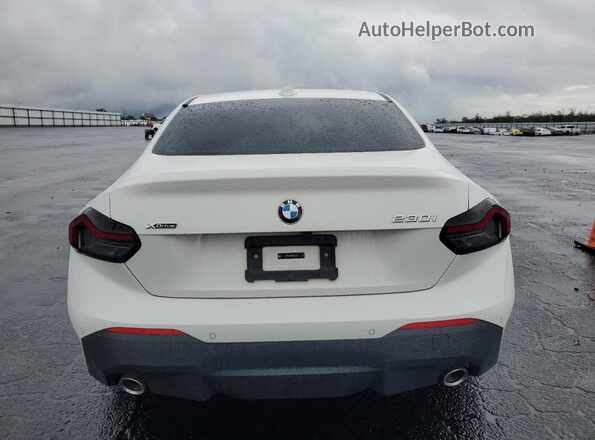 3MW33CM00R8D86306 2024 BMW 2 SERIES White Vista trasera