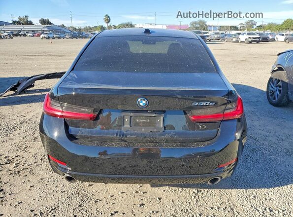 3MW39FF05R8D93863 2024 BMW 3 SERIES Black Հետևի տեսք