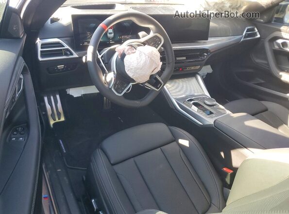 3MW43CM05T8F99702 2026 BMW M2 Blue Առջևի վահանակի տեսք