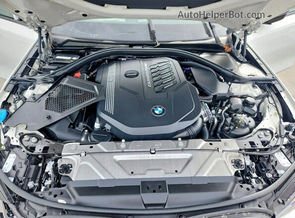 3MW49FF00P8D47231 2023 BMW M3 White უკანა სალონის ხედი