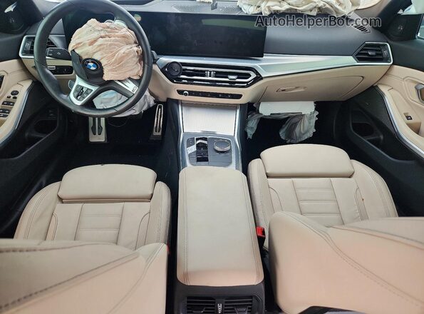 3MW49FF00P8D47231 2023 BMW M3 White წინა პანელის ხედი