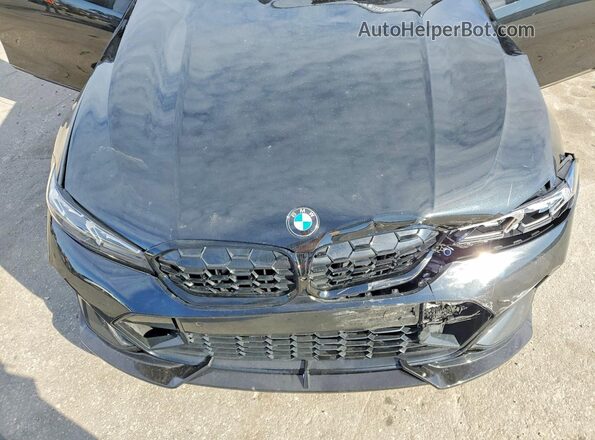 3MW49FF01R8E19945 2024 BMW M3 Black Vista interior trasera
