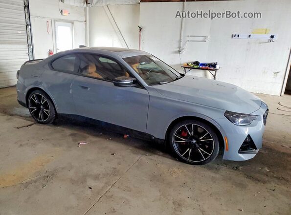 3MW53CM07N8C51083 2022 BMW M2 Gray Przód prawy