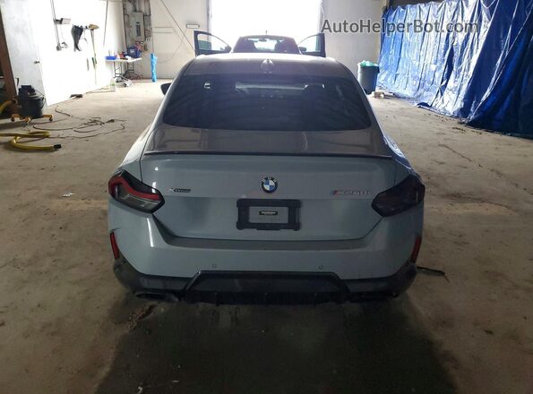 3MW53CM07N8C51083 2022 BMW M2 Gray Widok z tyłu