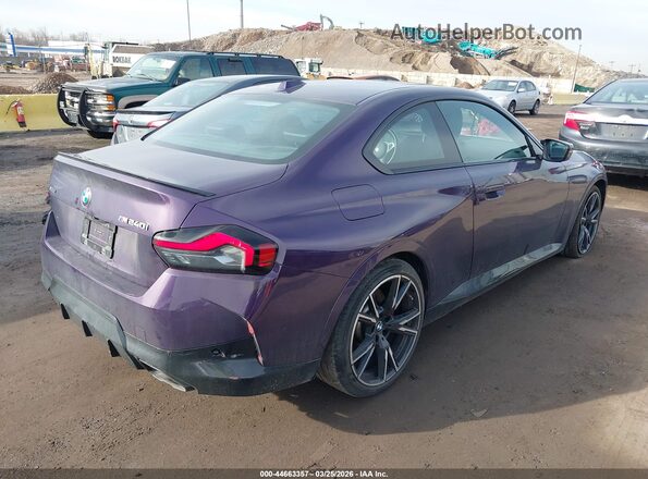 3MW53CM0XP8D70278 2023 BMW M2 Purple Trasero derecho